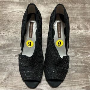Adrienne Vittadini Black Closed Toe Heels Size 9